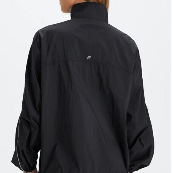 Fabletics Black Windbreaker Oversized Reflective Trim Puffer Size Medium - Picture 15 of 15